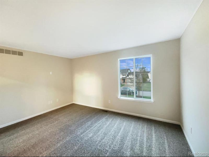 Listing Photo for 1716 Northbrook