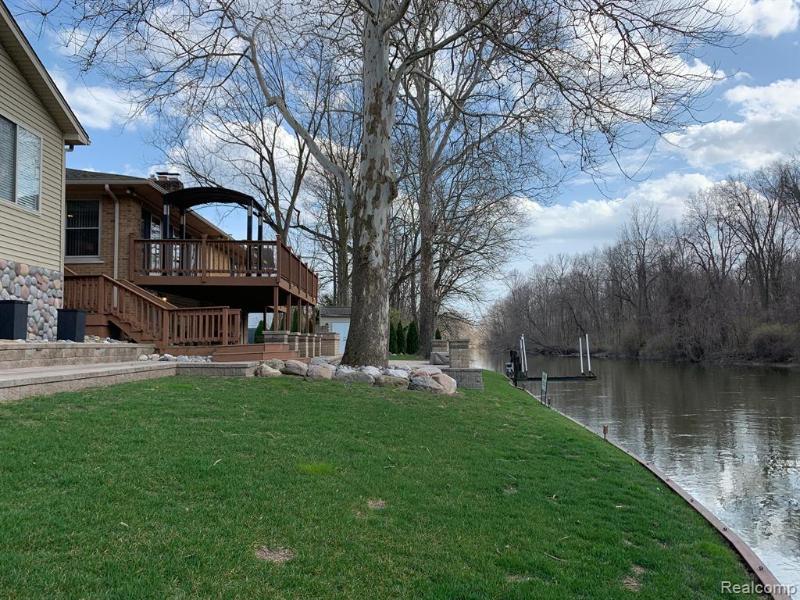 Listing Photo for 23183 Huron River Drive