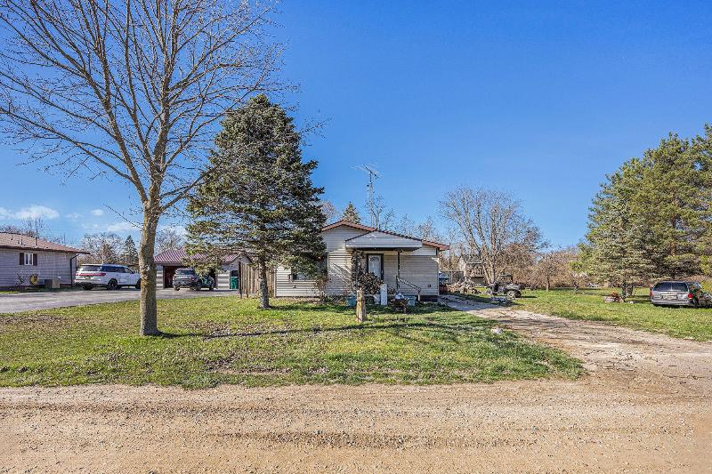Listing Photo for 7385 Woodbine Road