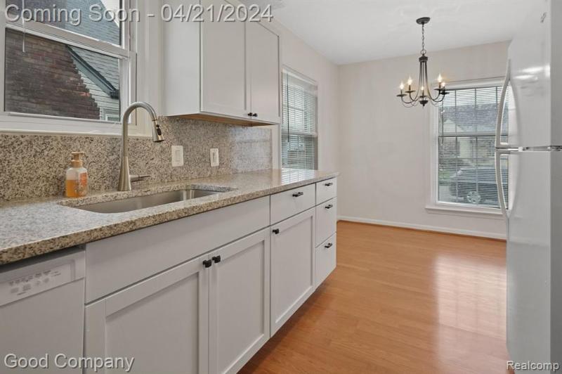 Listing Photo for 812 Columbia Road