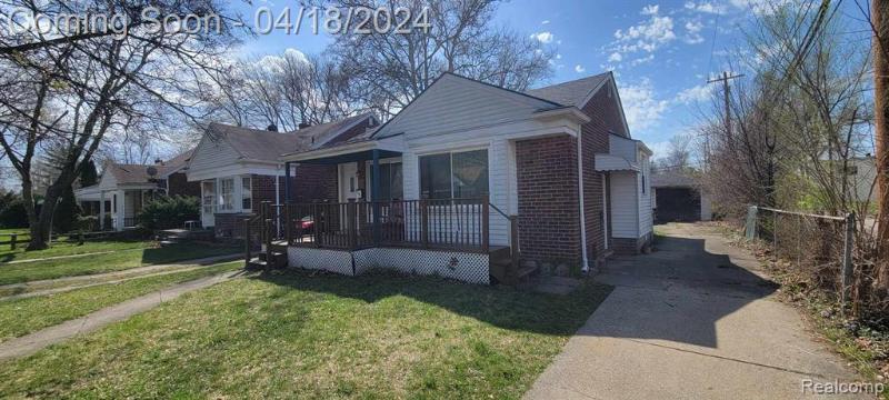 Listing Photo for 11427 Riverdale