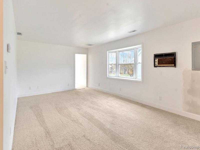Listing Photo for 19369 Melrose Avenue