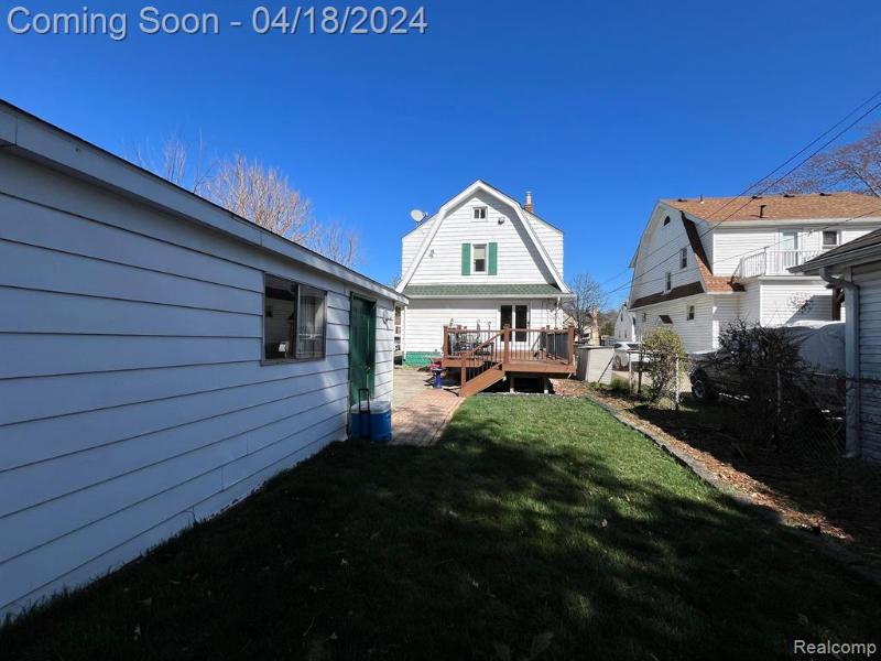 Listing Photo for 2934 Queen Street