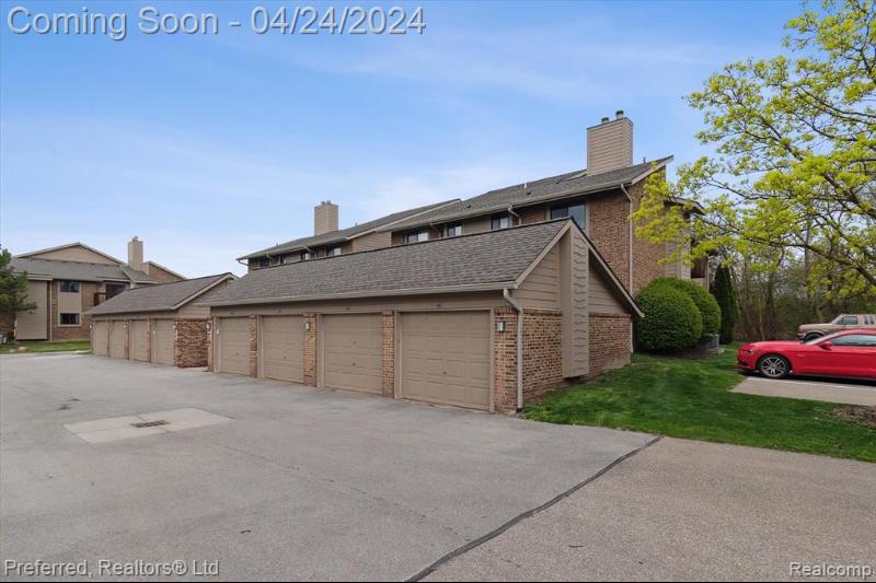 Listing Photo for 11819 Sycamore Drive