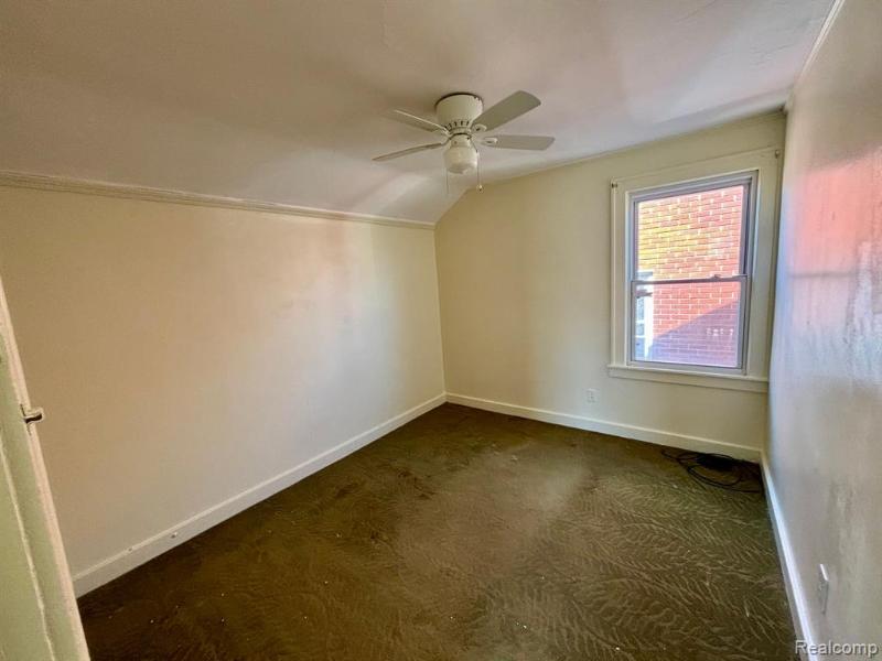 Listing Photo for 7235 Middlesex Street