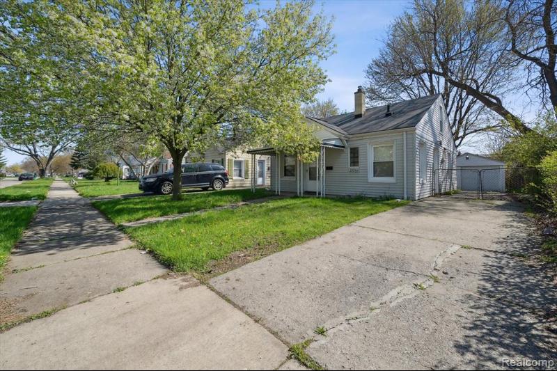Listing Photo for 22788 Rosalind Avenue