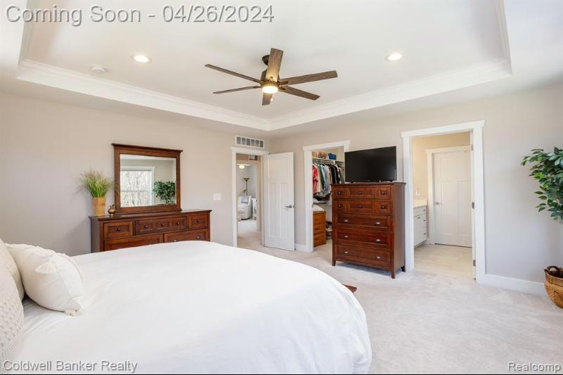 Listing Photo for 2393 Torrey Pine Court