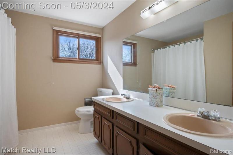 Listing Photo for 589 Kingsley Trail