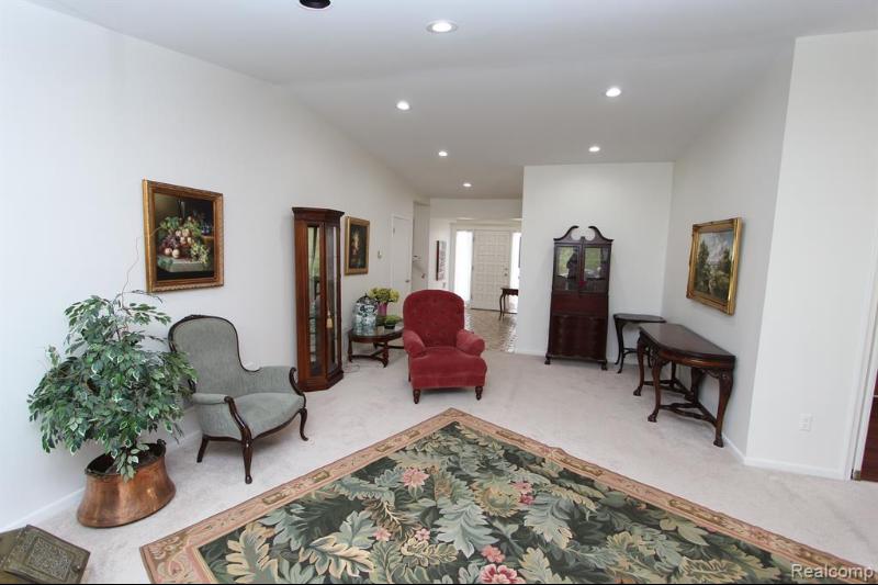 Listing Photo for 7187 Suncrest Road