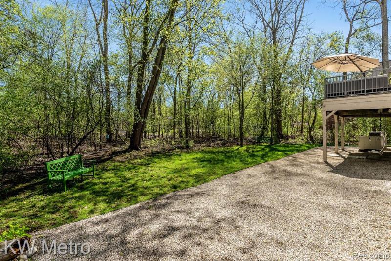 Listing Photo for 2377 W Long Lake Road