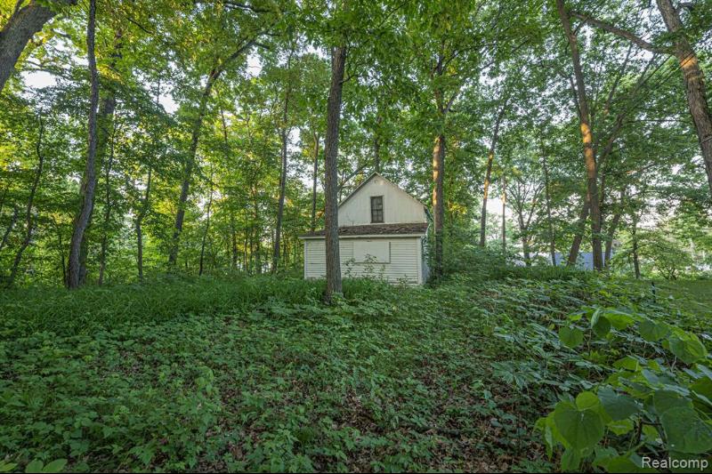 Listing Photo for 10239 Kress Road