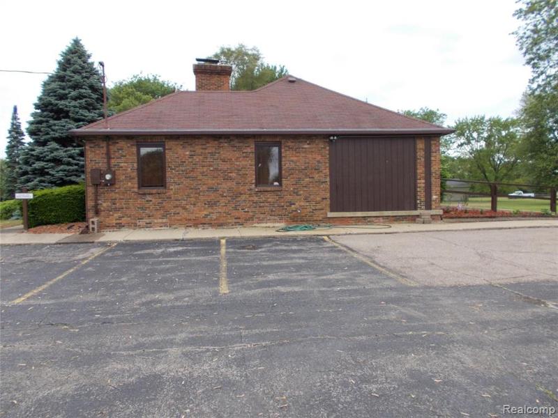 Listing Photo for 4085 Lapeer Road