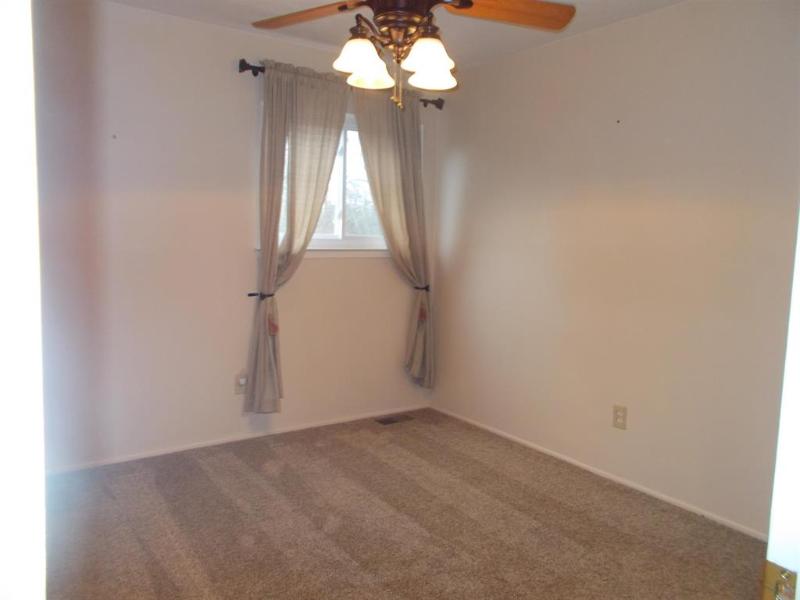 Listing Photo for 1204 Leisure