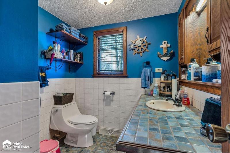 Listing Photo for 2238 S Towerline