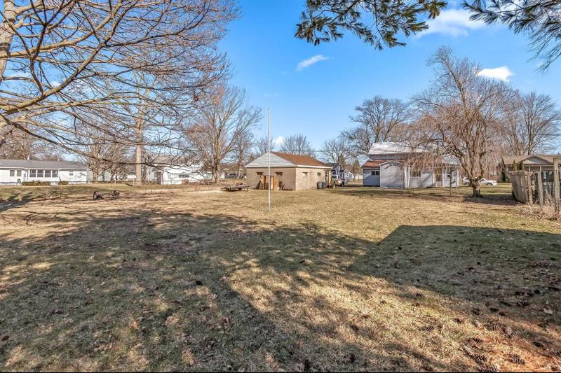 Listing Photo for 15 Central Park Drive