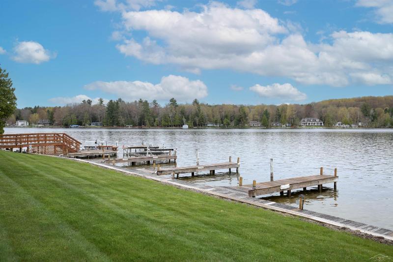 Listing Photo for 9059 Clam Lake 18