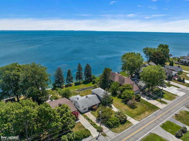 Listing Photo for 39420 Lakeshore