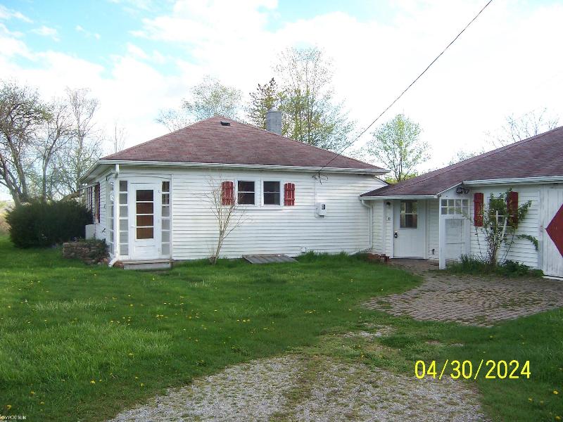 Listing Photo for 2595 Wales Center Rd
