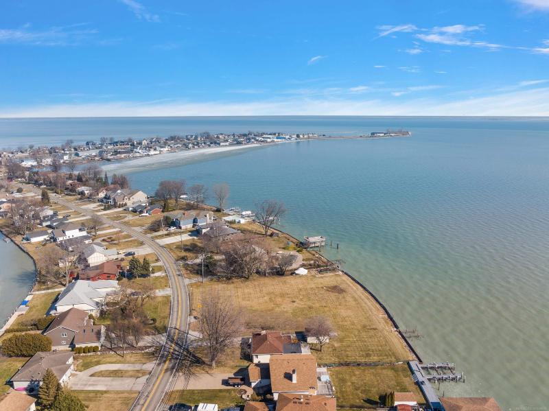 Listing Photo for 39196 Lakeshore