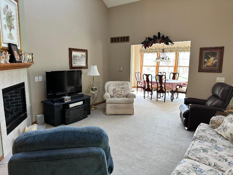 Listing Photo for 918 Hickory Creek
