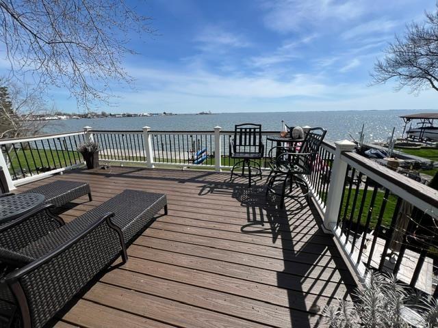 Listing Photo for 39382 Lakeshore Dr