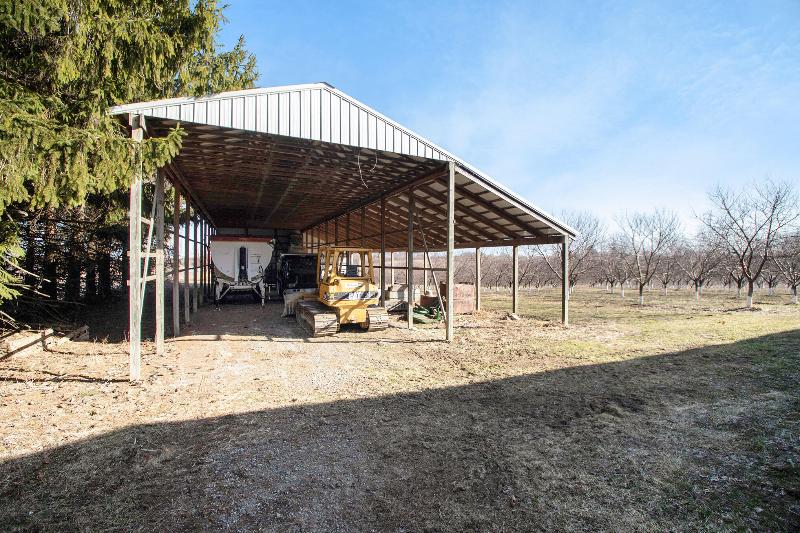 Listing Photo for 7937 Hochberger Road Road