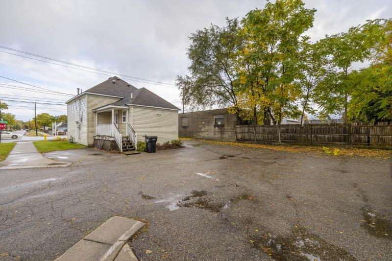 Listing Photo for 4603 Division Avenue S