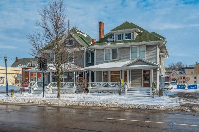 Listing Photo for 203 S Westnedge Avenue