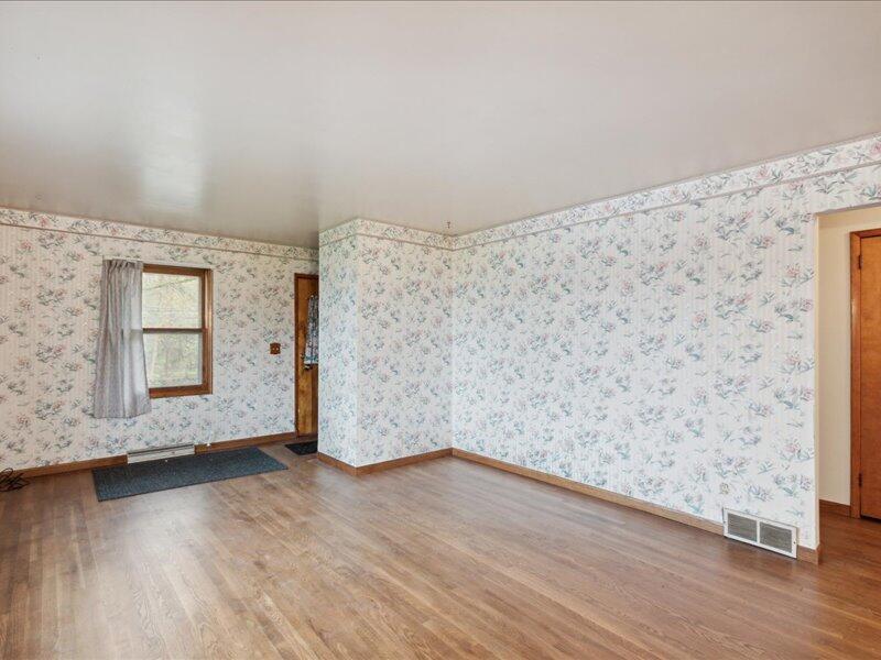 Listing Photo for 4946 Page Avenue