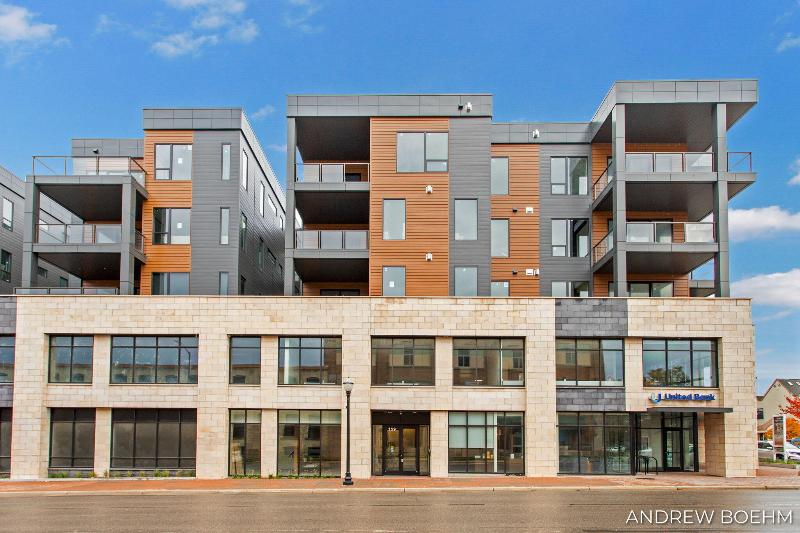 Listing Photo for 159 S River Avenue 307