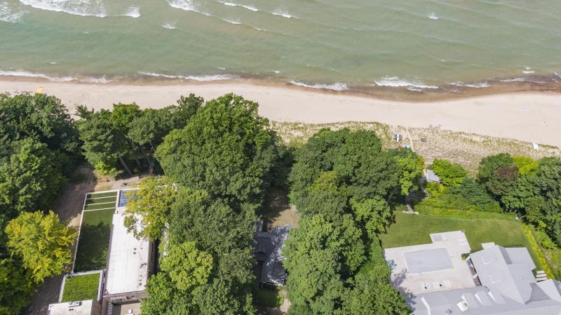 Listing Photo for 14598 Lakeshore Road