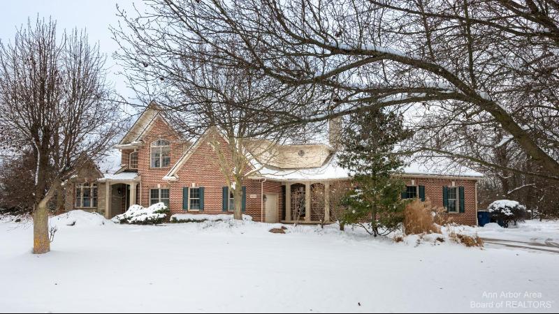 Listing Photo for 6465 Brookview Drive