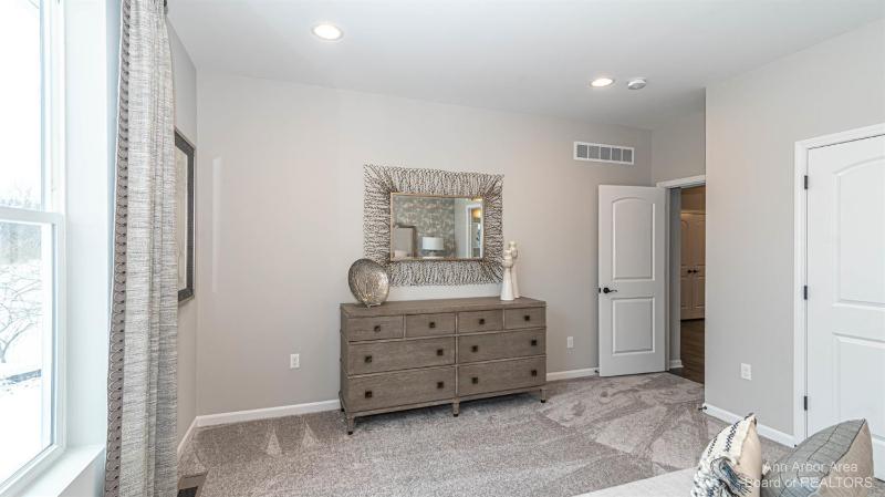 Listing Photo for 5535 Hickory View Drive 126