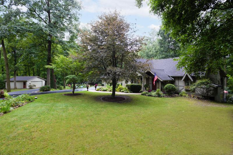 Listing Photo for 6900 Thorne Road