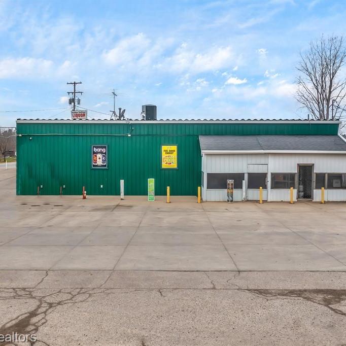 Listing Photo for 95 W Grand Ledge Highway
