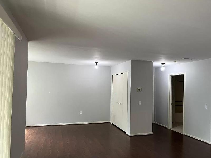 Listing Photo for 1127 S Lake Drive 208