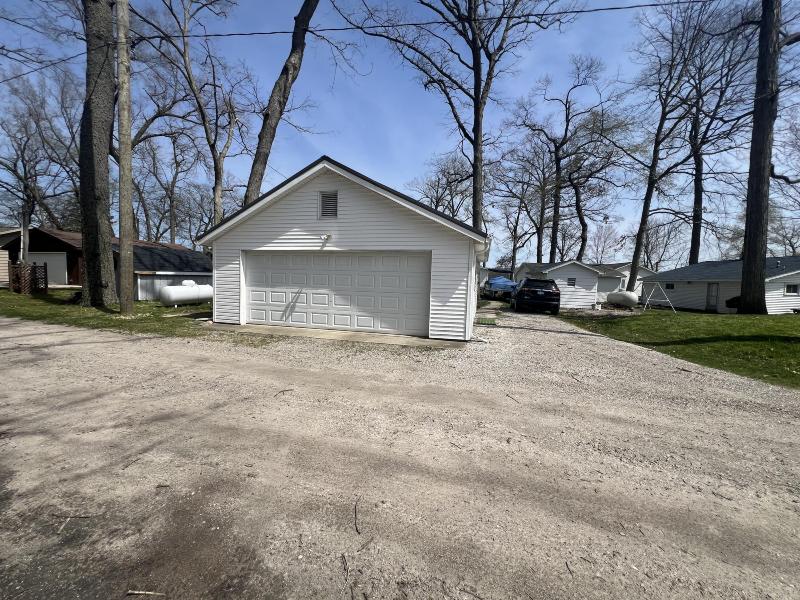 Listing Photo for 12224 Maple Street
