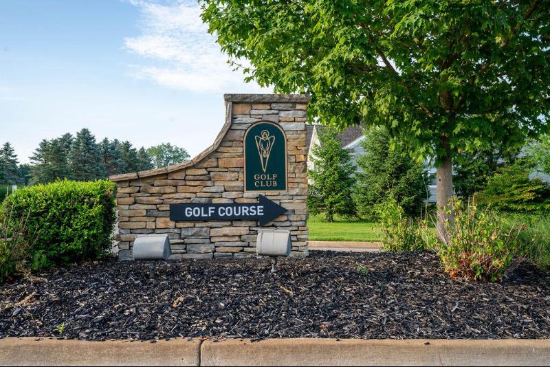 Listing Photo for 14318 Bridgeview Pointe