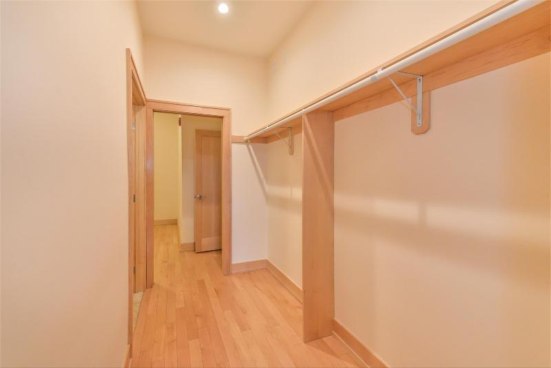 Listing Photo for 410 N 1st Street 104