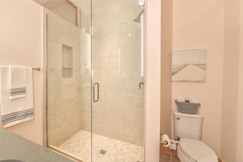 Listing Photo for 410 N 1st Street 104
