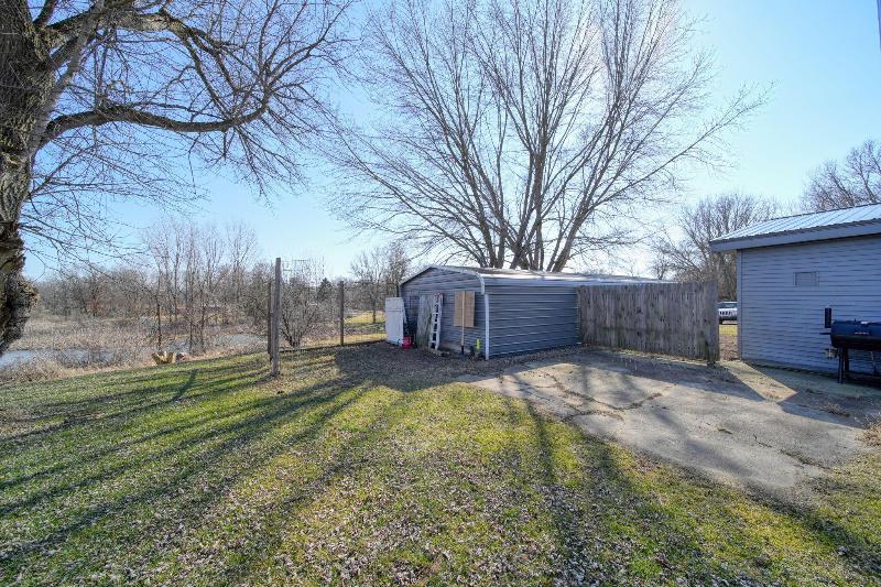 Listing Photo for 9555 Springport Road