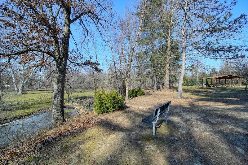 Listing Photo for 9555 Springport Road