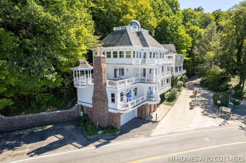 Listing Photo for 2238 South Shore Drive