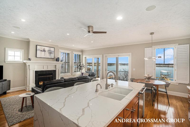 Listing Photo for 1657 South Shore Drive