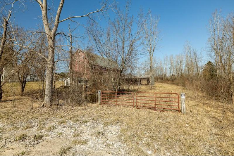 Listing Photo for 7970 W Liberty Road