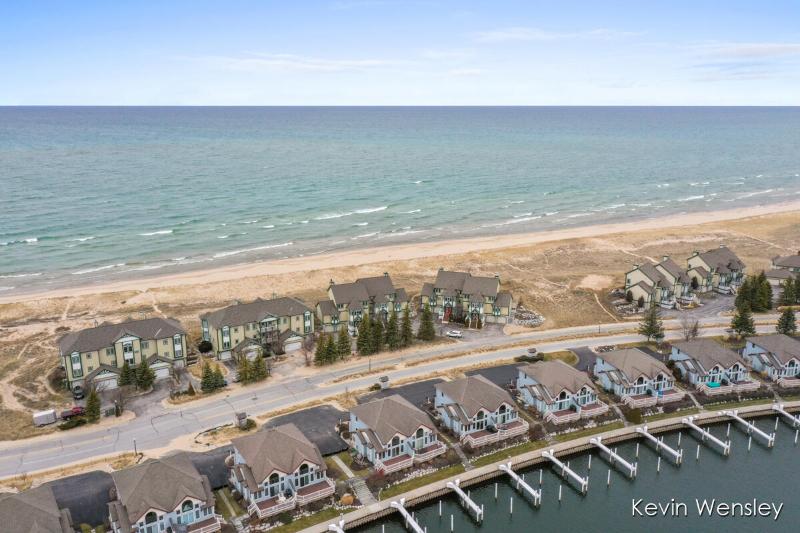 Listing Photo for 260 N Lakeshore Drive