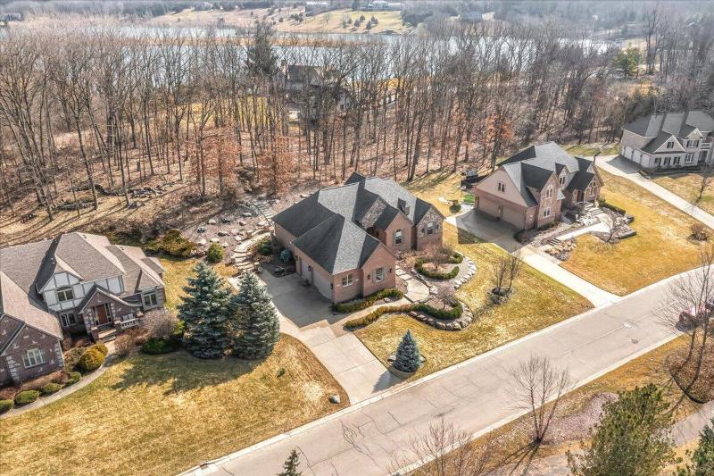 Listing Photo for 8503 Stoney Creek Drive