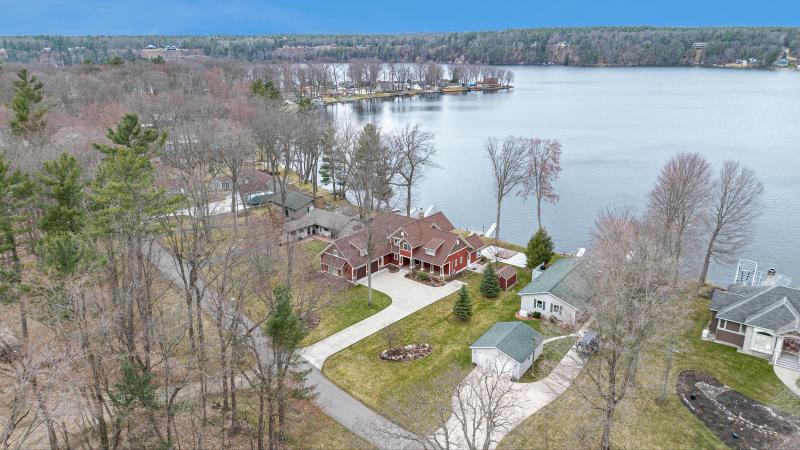 Listing Photo for 5915 Lakeshore Drive