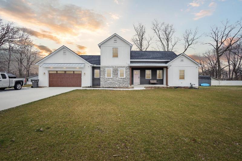 Listing Photo for 21536 Fieldview Drive