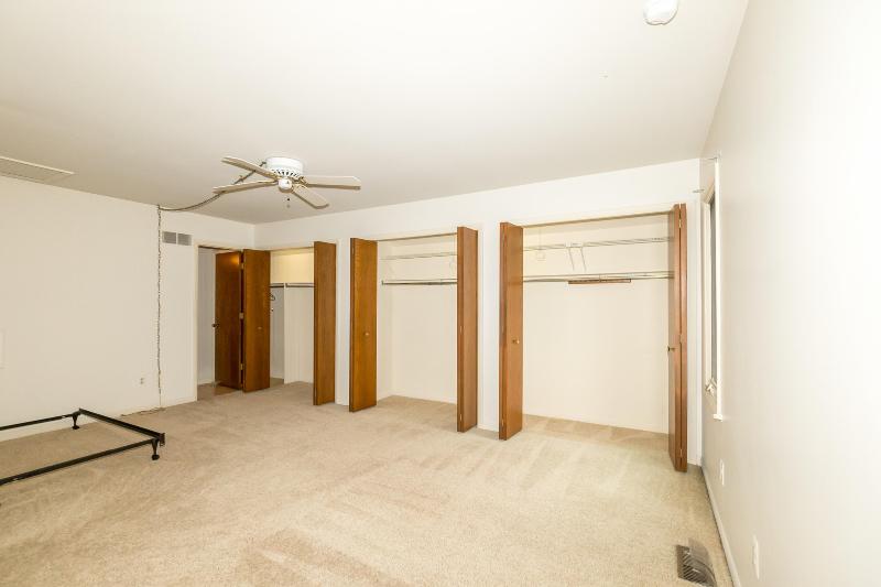 Listing Photo for 523 Park Place